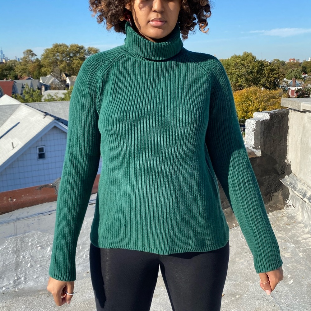 ✨Lands End knit sweater in Hunter Green